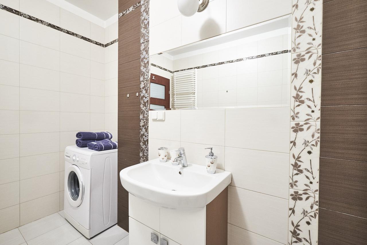 M&R Apartament Marina Mokotow Warschau Buitenkant foto