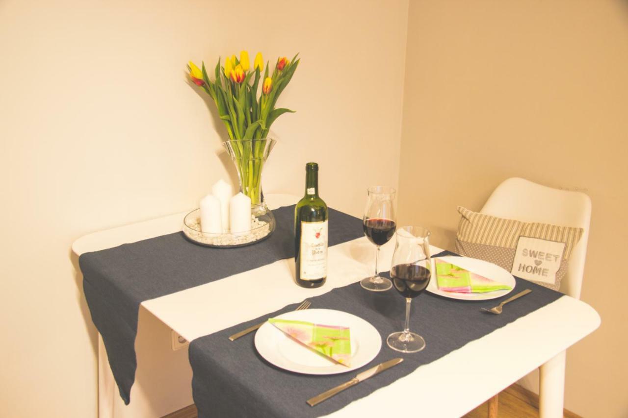 M&R Apartament Marina Mokotow Warschau Buitenkant foto